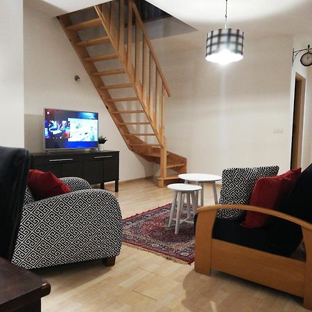 Apartament Na Deptaku W Lecznej Leczna Pokój zdjęcie