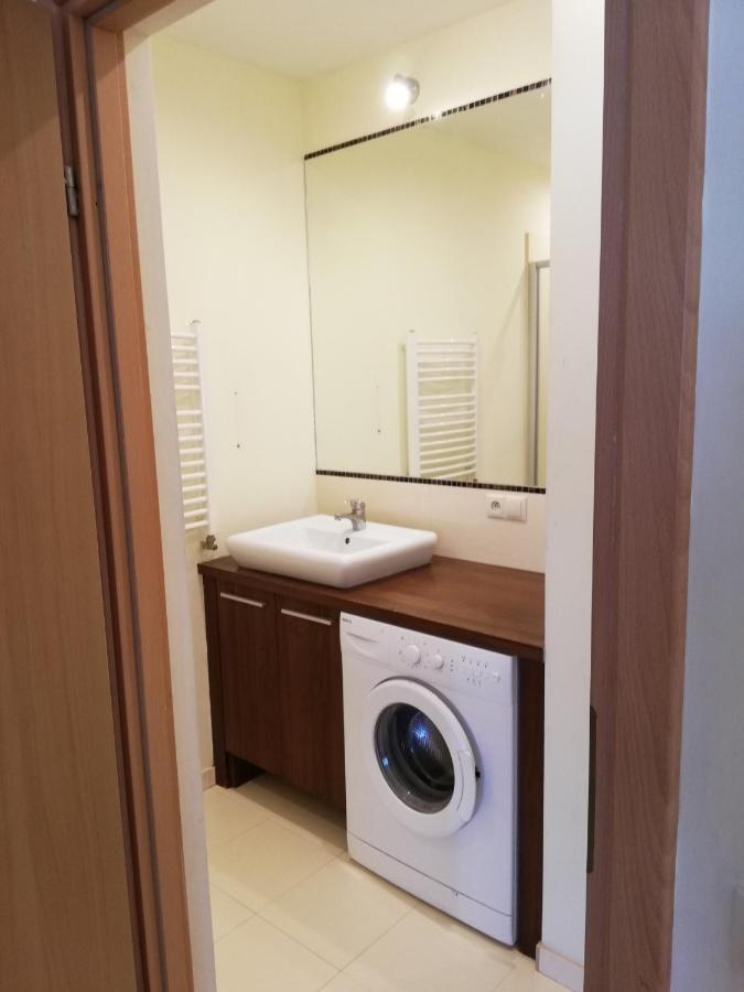 Apartament Na Deptaku W Lecznej Leczna Zewnętrze zdjęcie
