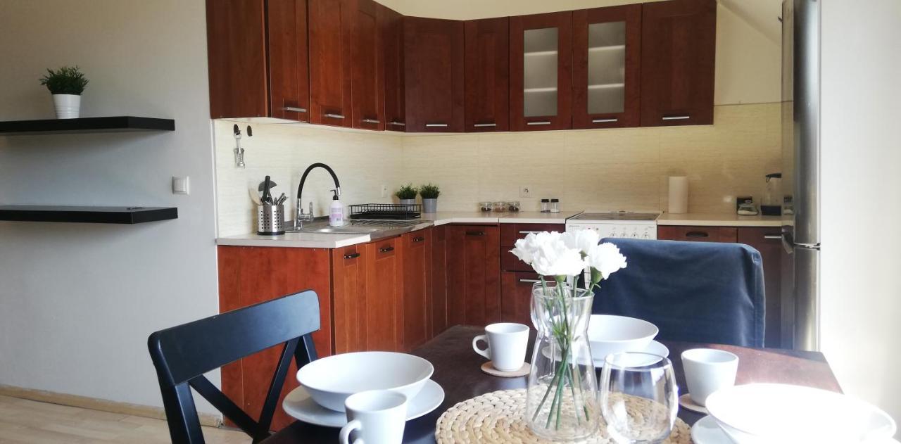 Apartament Na Deptaku W Lecznej Leczna Zewnętrze zdjęcie