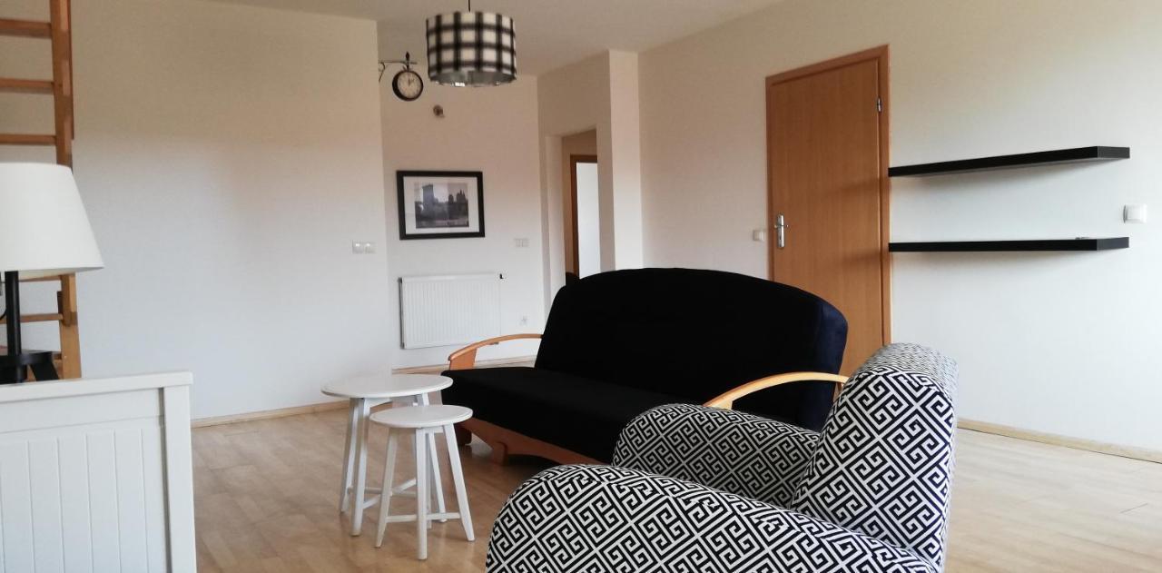 Apartament Na Deptaku W Lecznej Leczna Zewnętrze zdjęcie