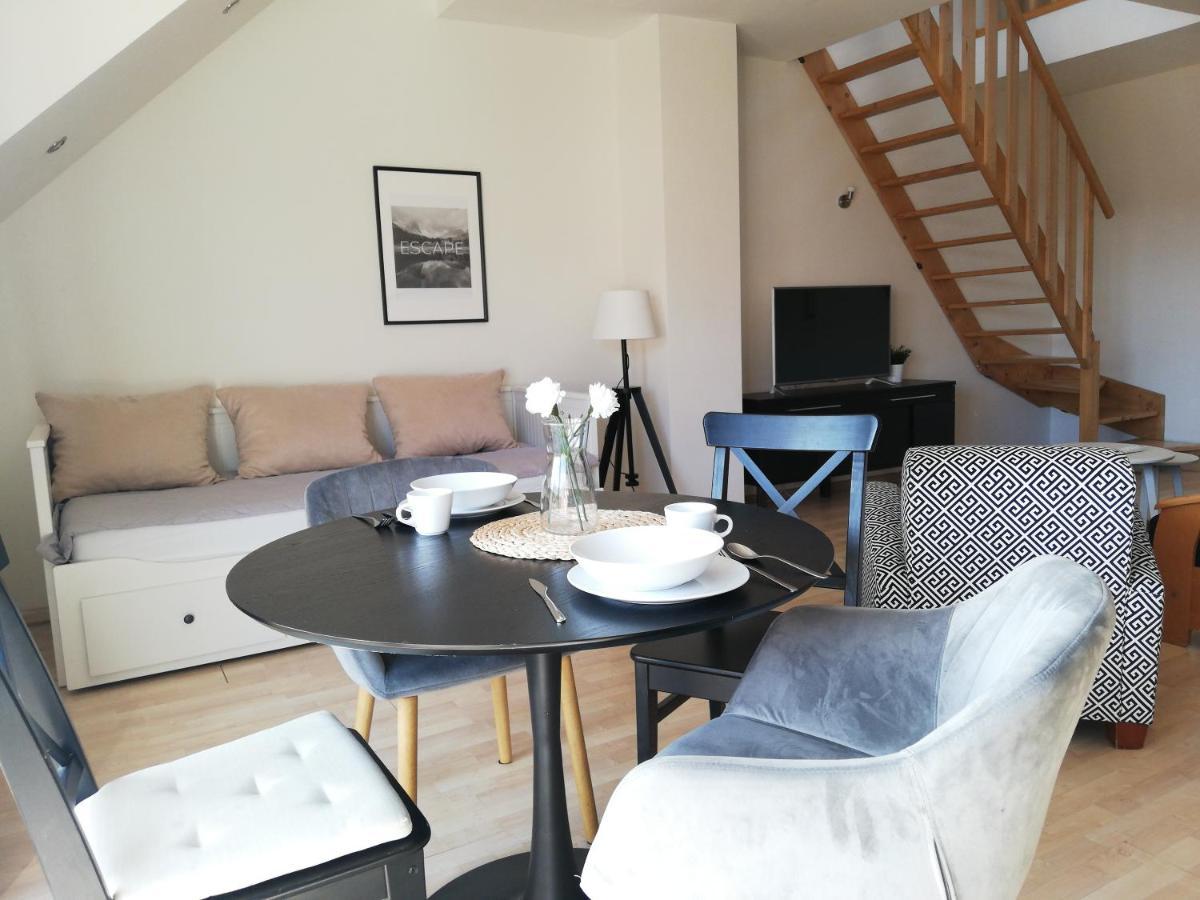 Apartament Na Deptaku W Lecznej Leczna Zewnętrze zdjęcie